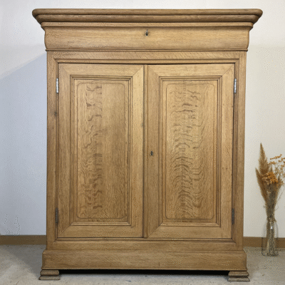 Meuble de style bonheur du jour